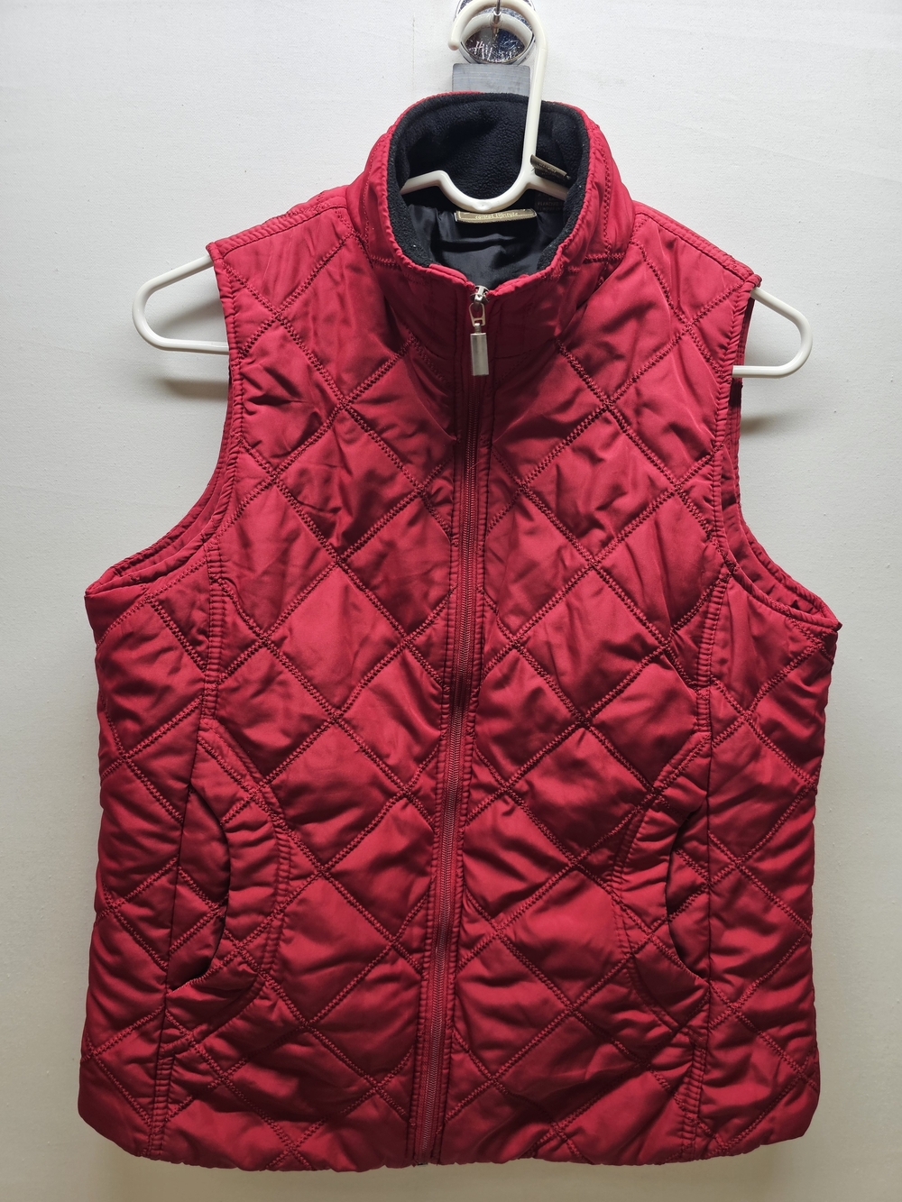 Jane Ashley Red Quilted Vest with Zip Size M Outdoor Cabincore Outdoor Rustic